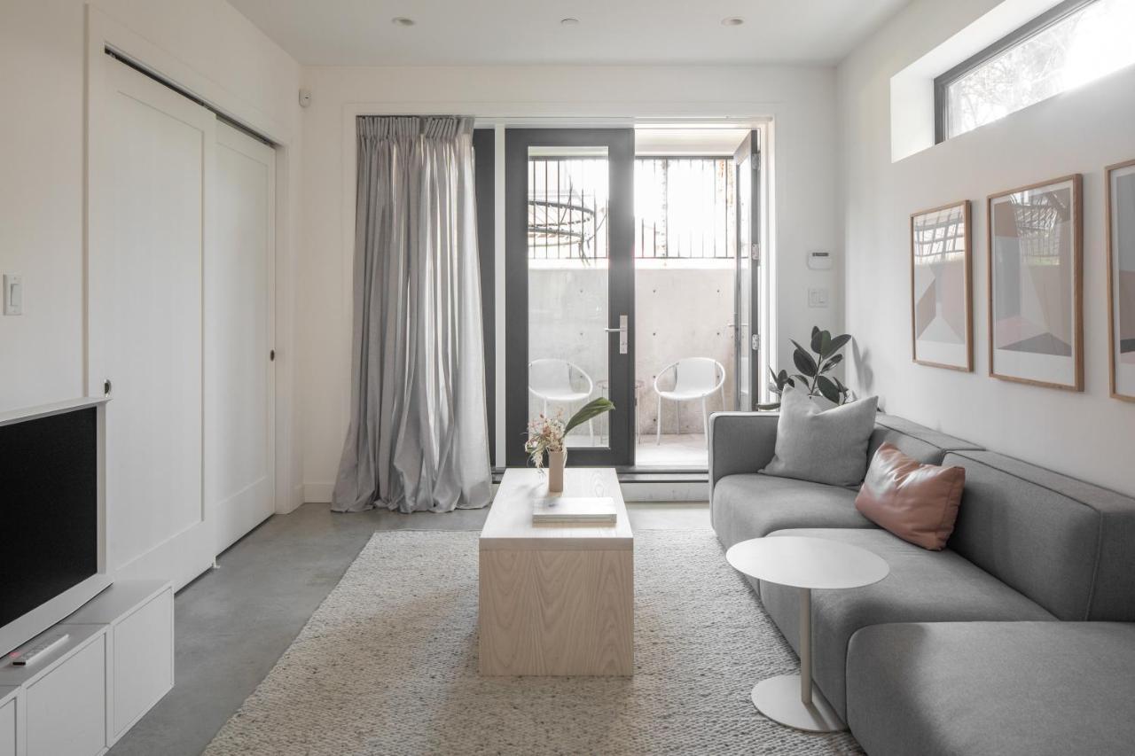Welcome To Kinn Apartment - Lovely One Bedroom Vancouver Buitenkant foto